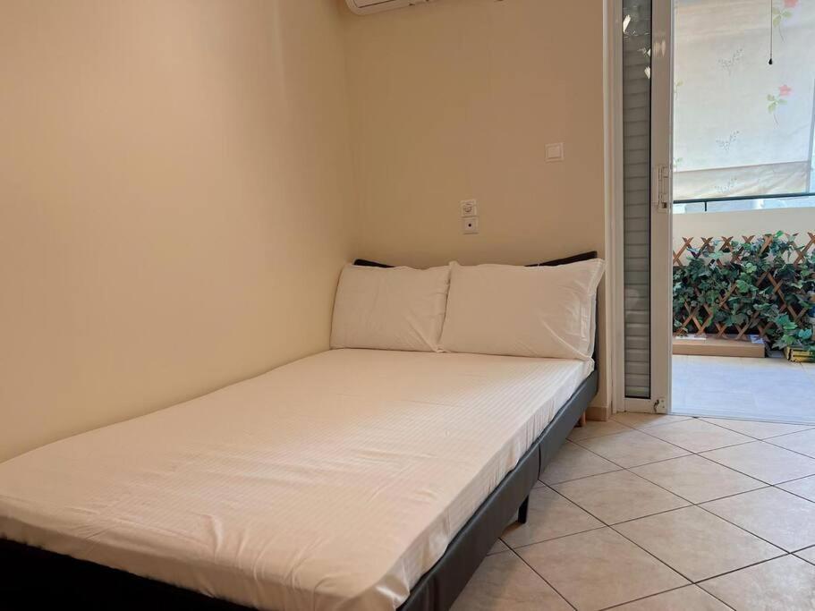 Charming 2Bedroom Apartment With Parking Афины Экстерьер фото